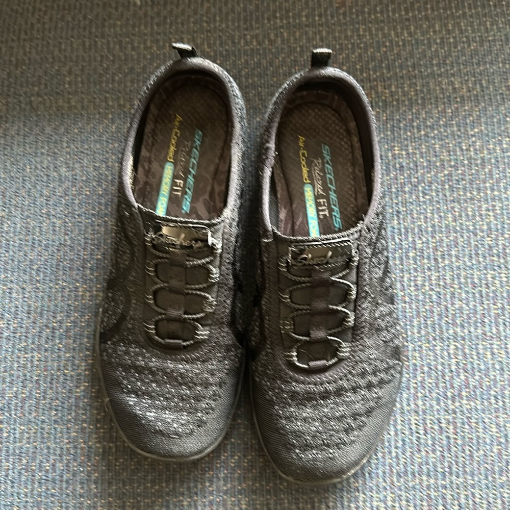 Skechers slip ons relaxed fit